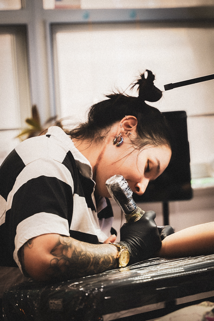 Maria tattooing at Angeles Tattoo Studio